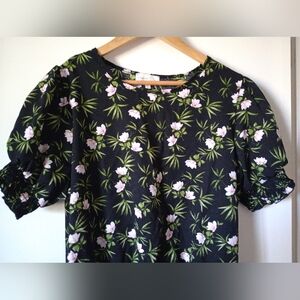 Floral Black Puff Sleeve Top With Smocking Size XL